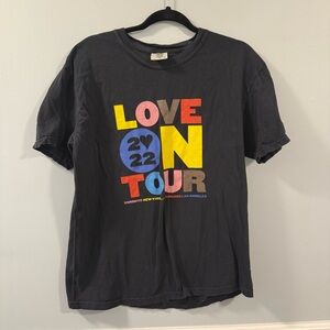 2022 Official Harry‎ Styles Love On Tour T-Shirt Large Concert NY LA CHI AUS TOR